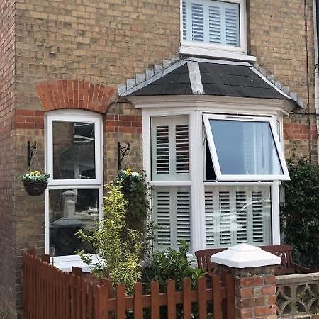 Homely Victorian Terraced Town House With Parking. Taunton Bagian luar foto