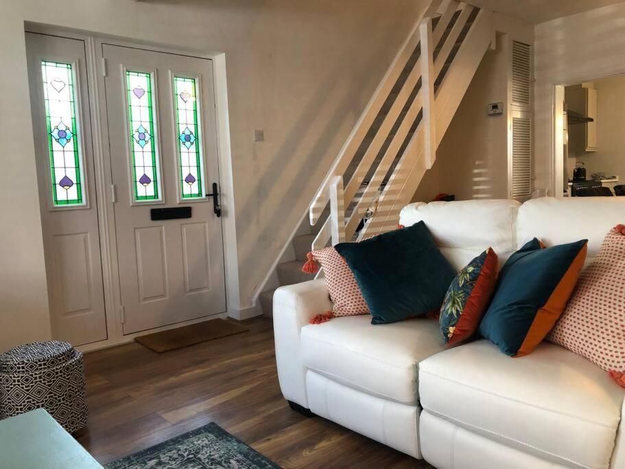 Homely Victorian Terraced Town House With Parking. Taunton Bagian luar foto